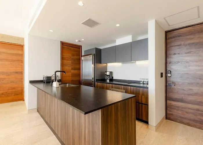 Stunning Oceanview Apartment *